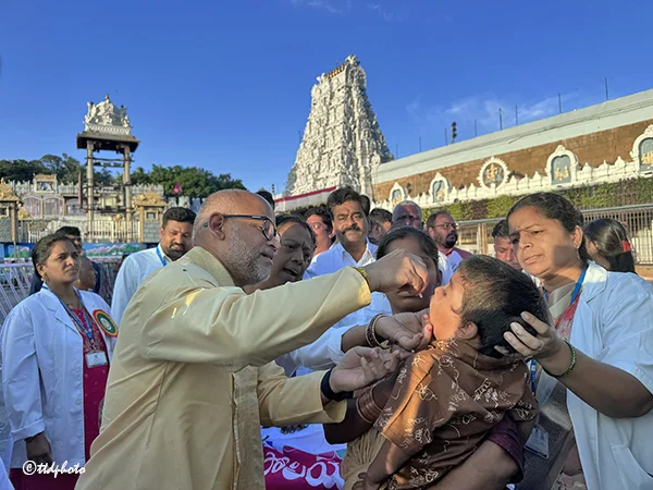 5,255 మంది చిన్నారులకు తిరుమలలో పోలియో చుక్కలు