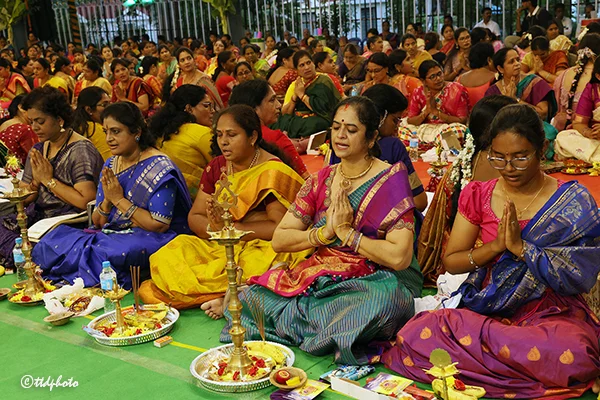 తిరుపతిలో ఘనంగా శ్రీ మహాలక్ష్మీ దీపోత్సవం