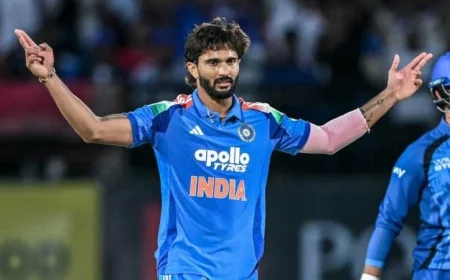 టీమిండియాకు షాక్.. గాయంతో నితీశ్ ఔట్.. యువ ఆటగాడికి అవకాశం