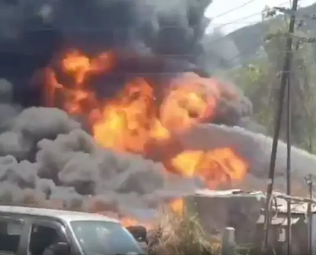 Thane fire accident: మహారాష్ట్రలో టైర్ల గిడ్డంగిలో భారీ అగ్నిప్రమాదం