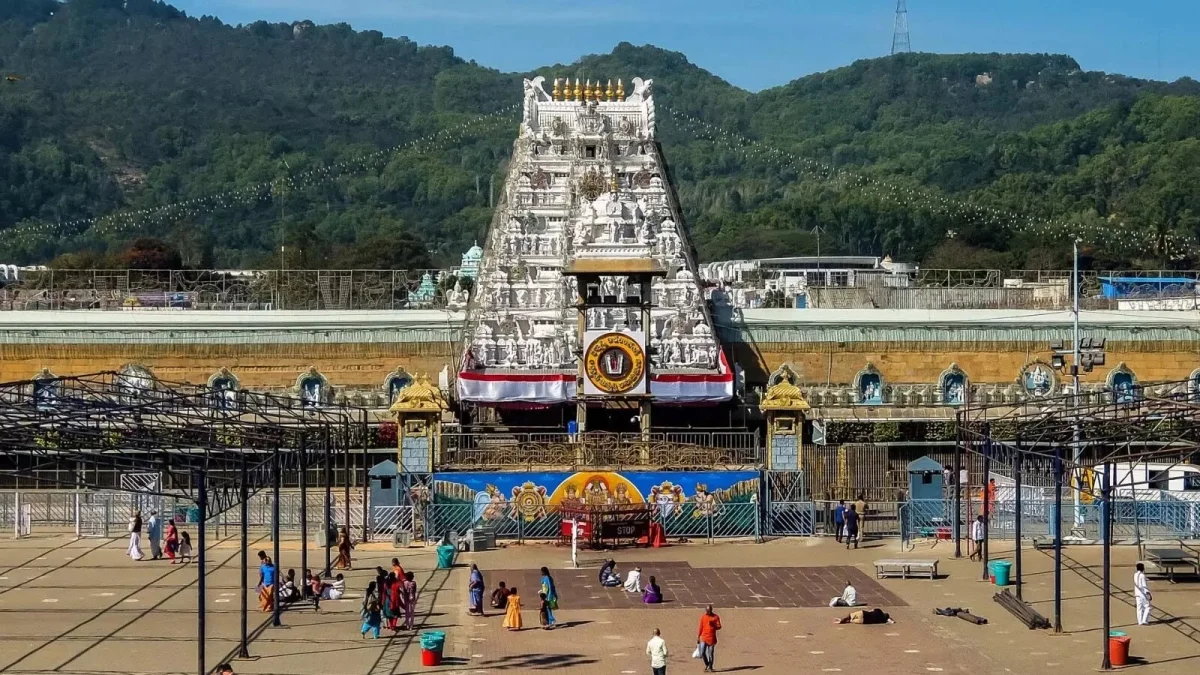 టీటీడీకి 10 గంటల్లో రూ.96.98 కోట్ల విరాళాలు.. కొత్త డోనర్ పాలసీకి ముందే ఆల్‌టైమ్ రికార్డు