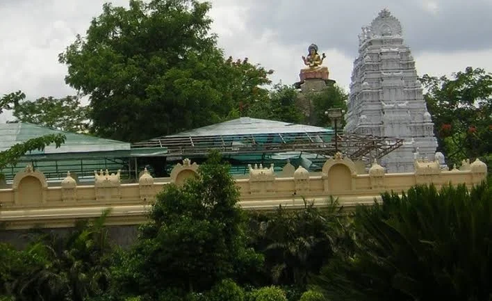యాదాద్రి తరహాలో బాసర ఆలయాభివృద్ధి.. రూ.234 కోట్లతో టెండర్ నోటిఫికేషన్ విడుదల