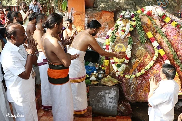 తిరుమల శ్రీవారి ఆలయాన్ని కాపాడే క్షేత్రపాలకుడు శివుడే 