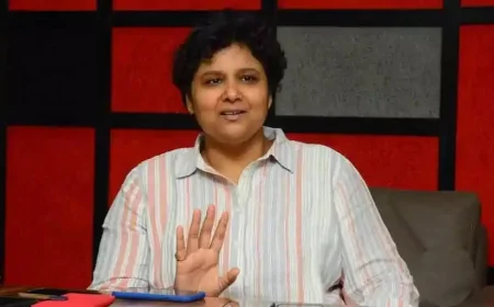 మొగుడు తప్ప అన్నీ ఉన్నాయి.. పెళ్లిపై నందిని రెడ్డి బోల్డ్ కామెంట్స్ 